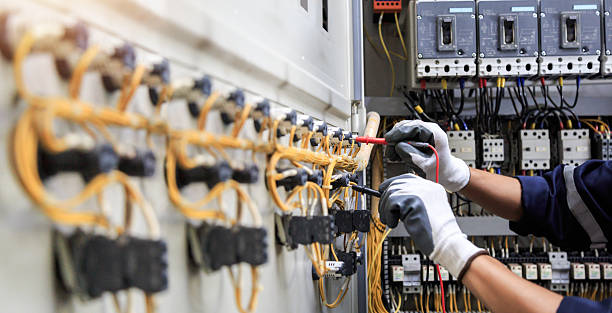 Professional Electrician technician working in Marathon, FL